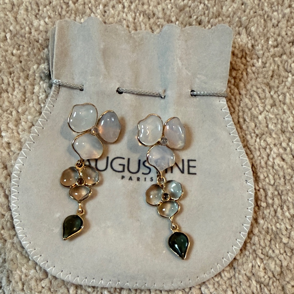 Augustine Paris Gold And Green Earrings